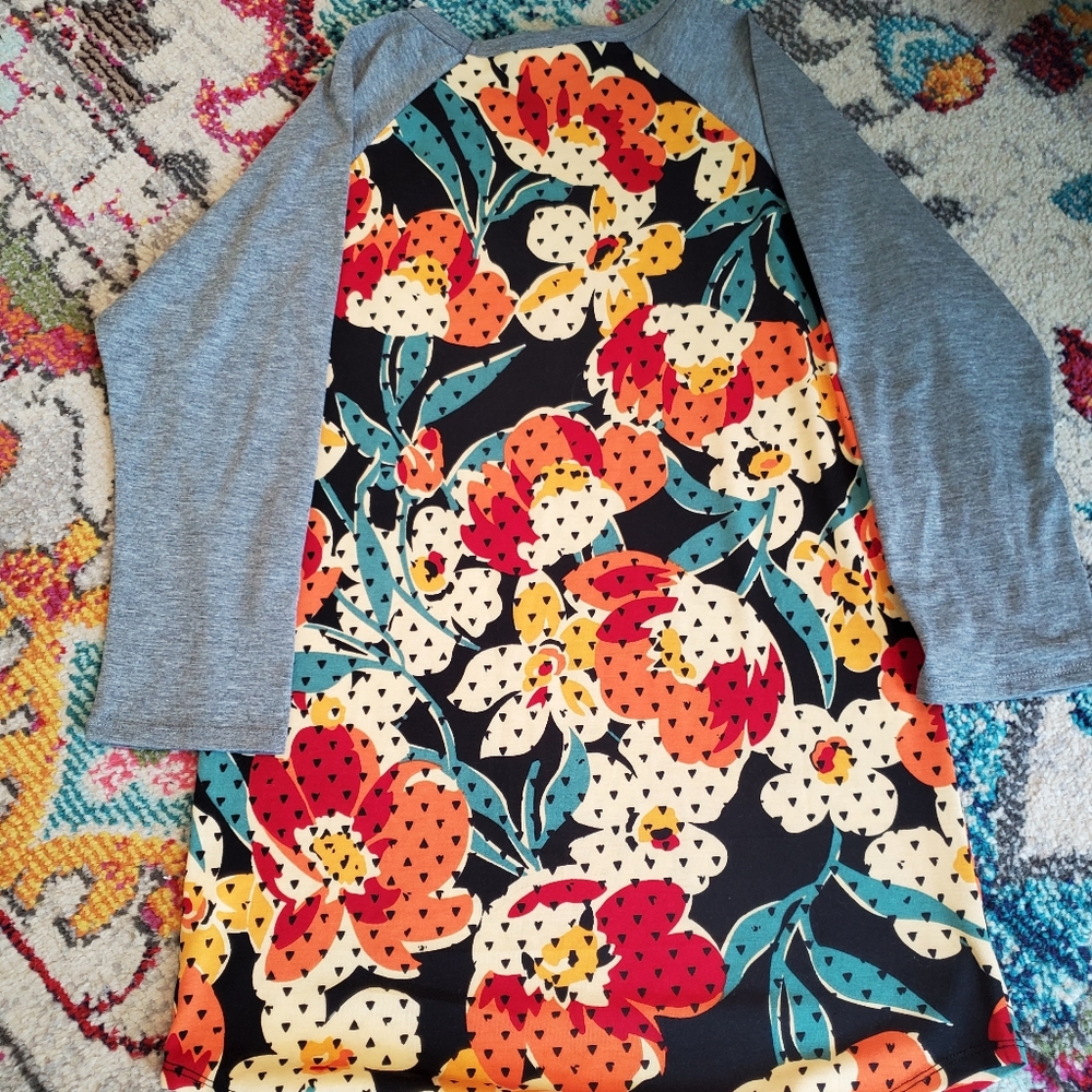 LuLaRoe Randy Shirt - Picture 3 of 5